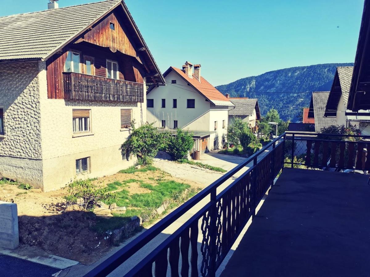 Apartma Rekar - A House, Where You Can Relax In The Embrace Of Nature Jesenice Zewnętrze zdjęcie