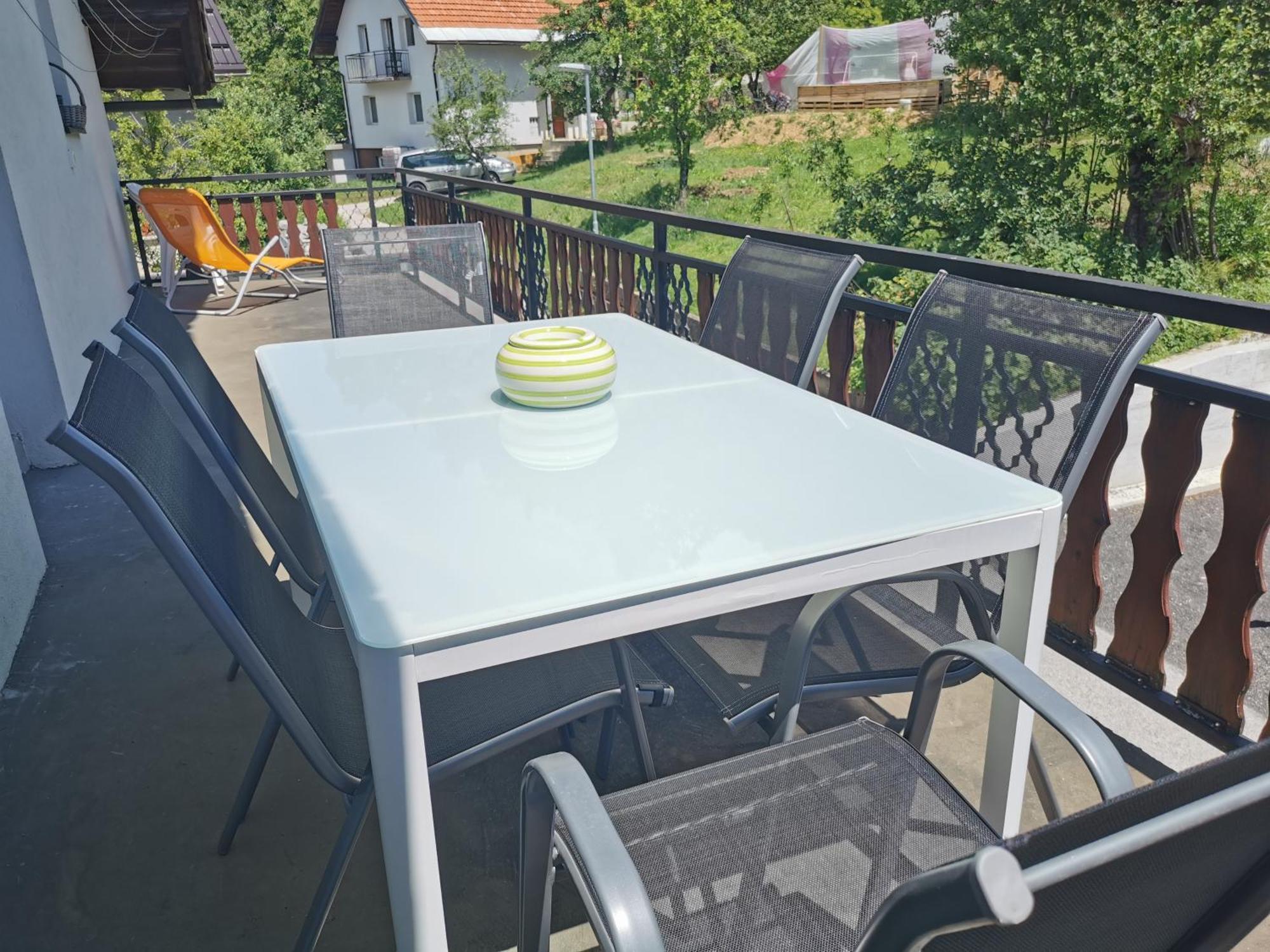 Apartma Rekar - A House, Where You Can Relax In The Embrace Of Nature Jesenice Zewnętrze zdjęcie